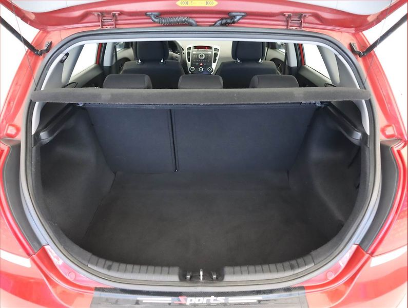 Kia Ceed (2011) 1.4 CVVT, Serv.kniha - fotka 14 z 14