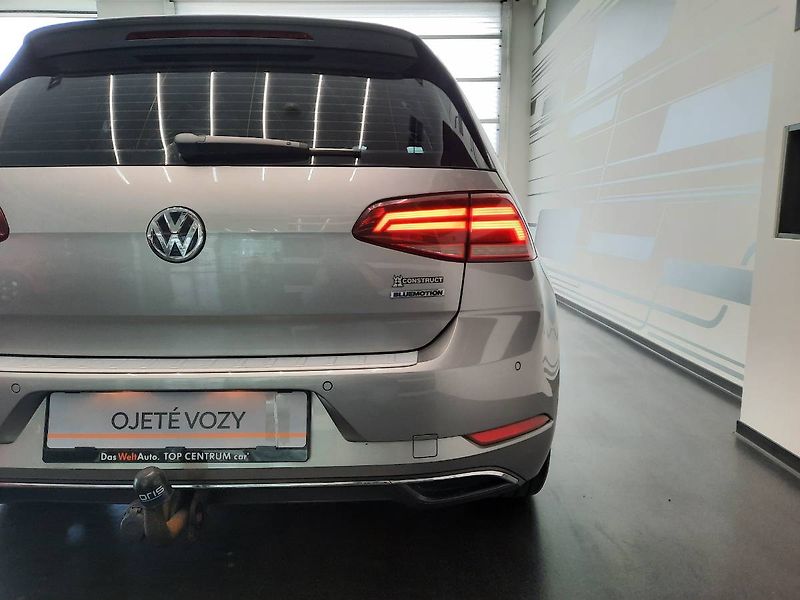Volkswagen Golf (2019) Maraton Edition 1.5 TSI (96kW1 - fotka 26 z 27
