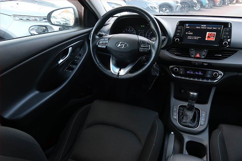 Hyundai i30 (2019) Style 1.4 T-GDI, Automat - fotka 7 z 19