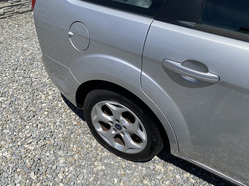 Ford Focus 1.6 TDCi 90PS KOMBI STK  - fotka 50 z 151