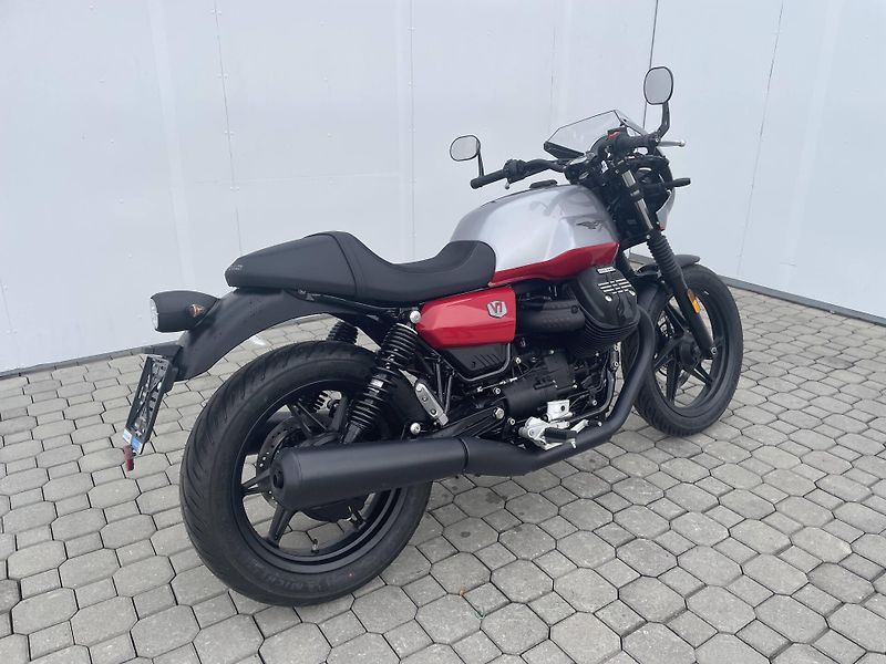 Moto Guzzi (2026) V7 Stone Corsa EU5 - fotka 3 z 10