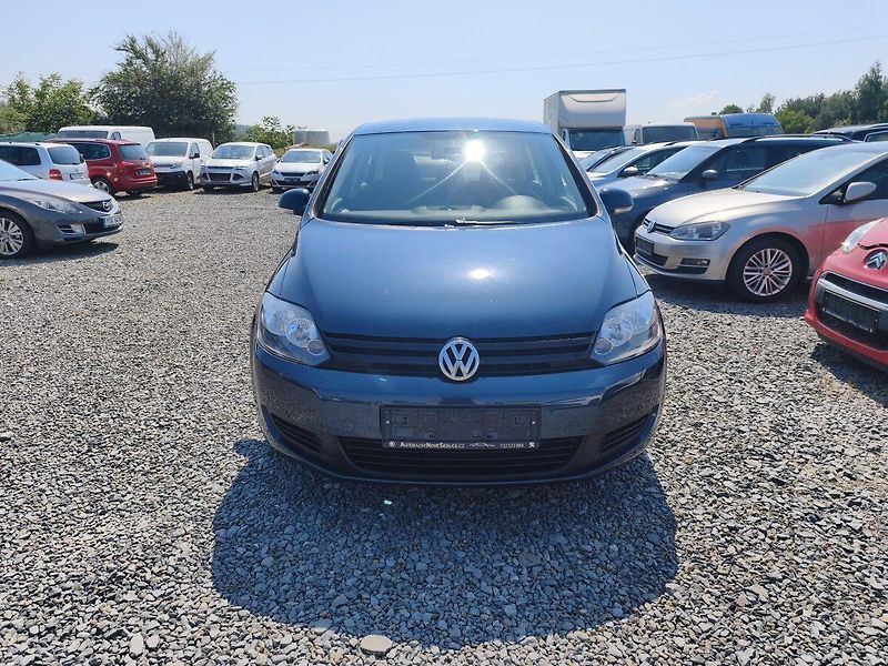 Volkswagen Golf Plus (2010) - fotka 4 z 32