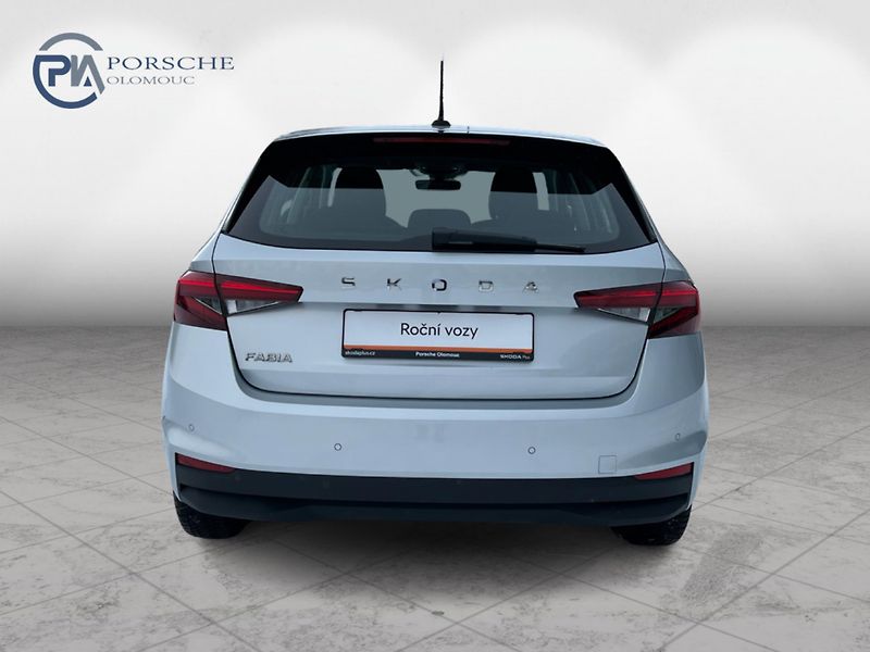 Škoda Fabia 1.0 MPI 59 kW Selection - fotka 7 z 26