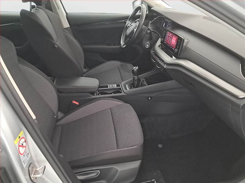 Škoda Octavia (2023) Ambition 2.0 TDI, ČR,1.maj - fotka 9 z 19