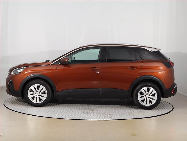 Peugeot 3008 (2017) 1.2 PureTech, Tempomat - fotka 3 z 21