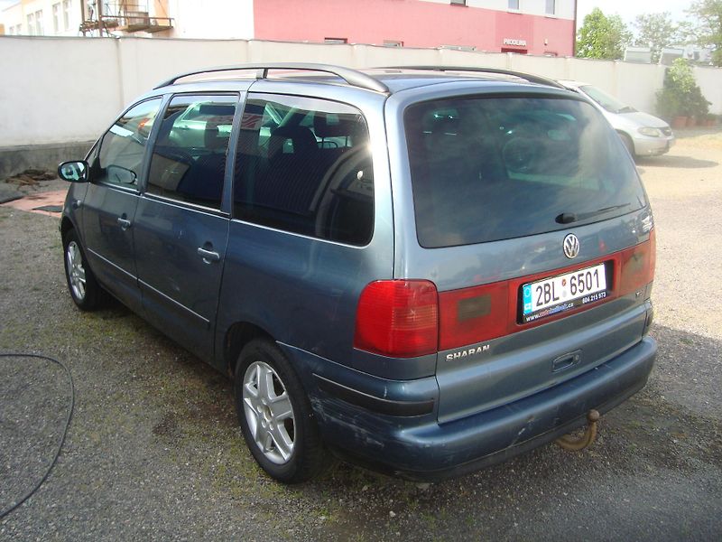 Volkswagen Sharan (2001) 1,9TDI - fotka 5 z 18
