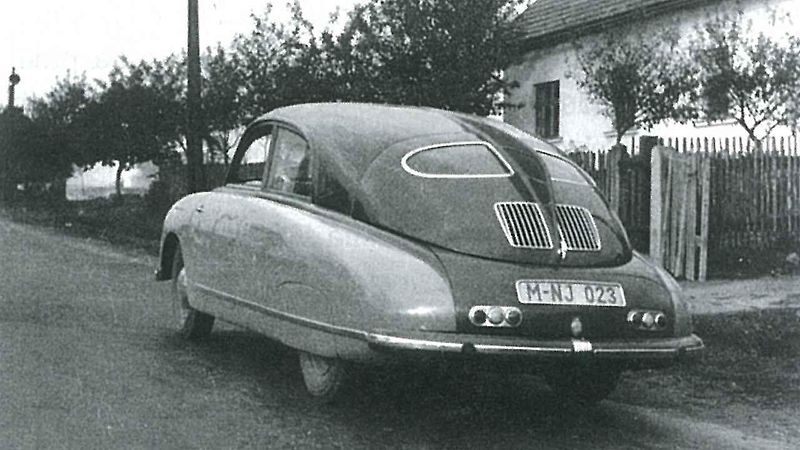 Tatra 601 Monte Carlo na rallye Alpenfahrt.