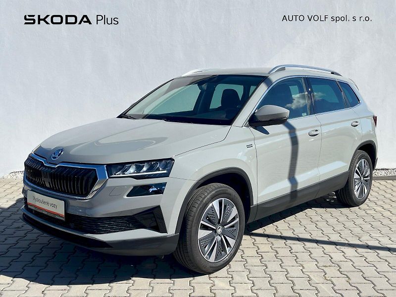 Škoda Karoq (2025) Drive 1,5TSI 110kW 6-ti. st. m - fotografie inzerátu