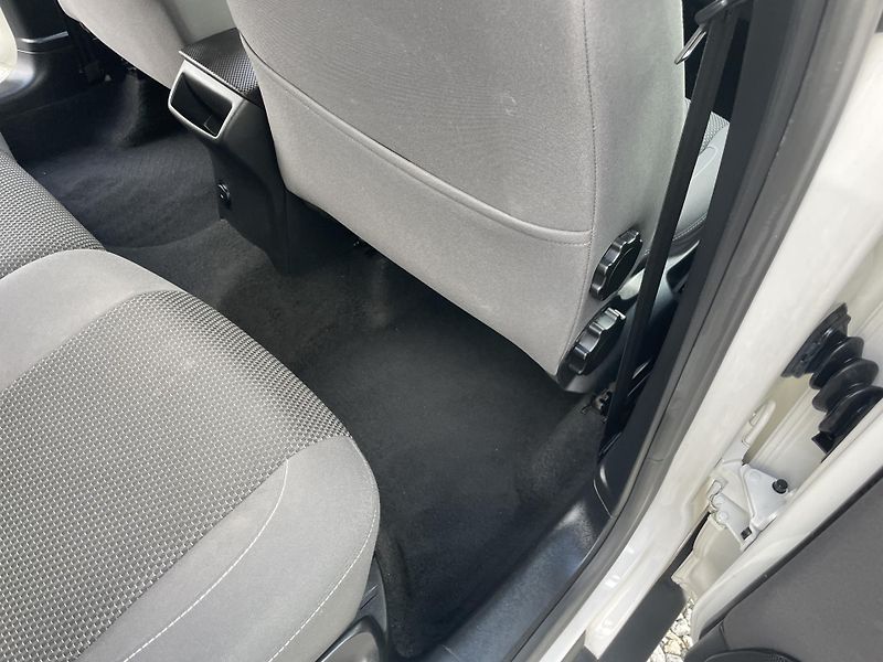 Seat Altea 1.6TDi 105PS XXL ECOMOTIVE TOP - fotka 138 z 189