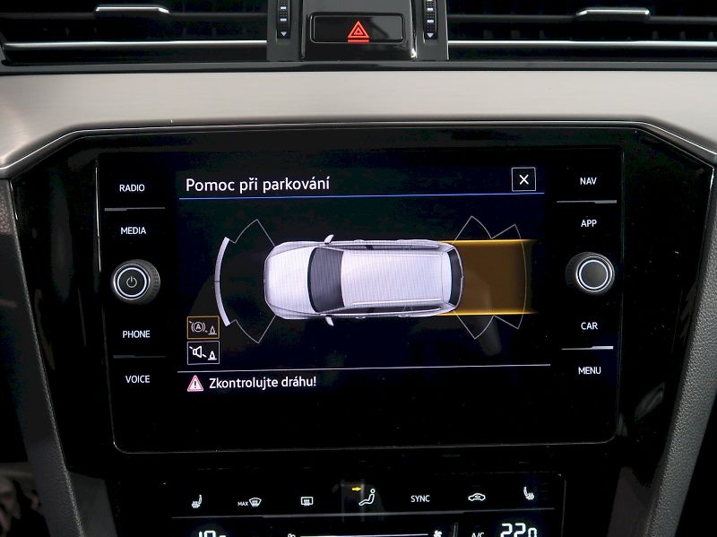 Volkswagen Passat (2022) ELEGANCE 2.0TDI EVO 110KW DSG - fotka 25 z 39
