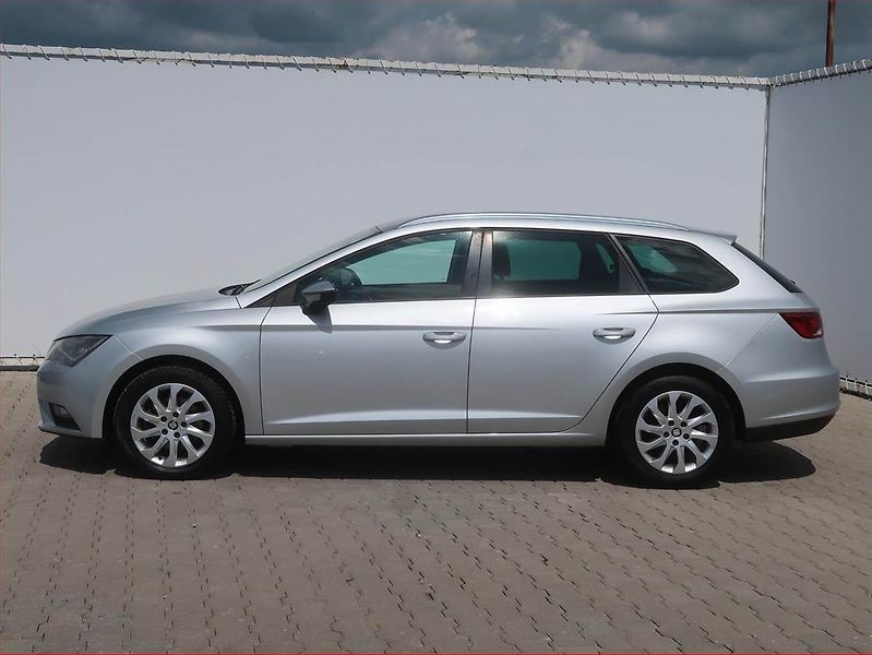 Seat Leon (2016) Style 1.6 TDI, Automat, Navi - fotka 3 z 17