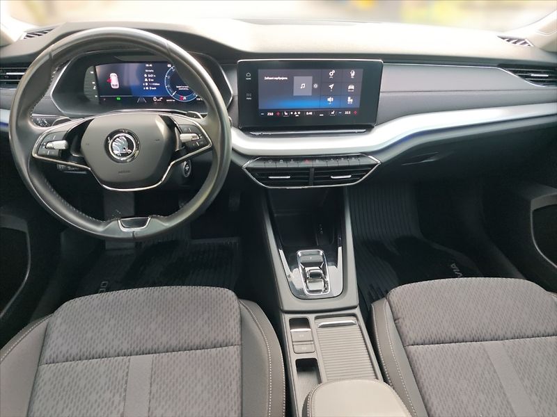 Škoda Octavia 2,0 TDI 110 Style DSG - fotka 8 z 11