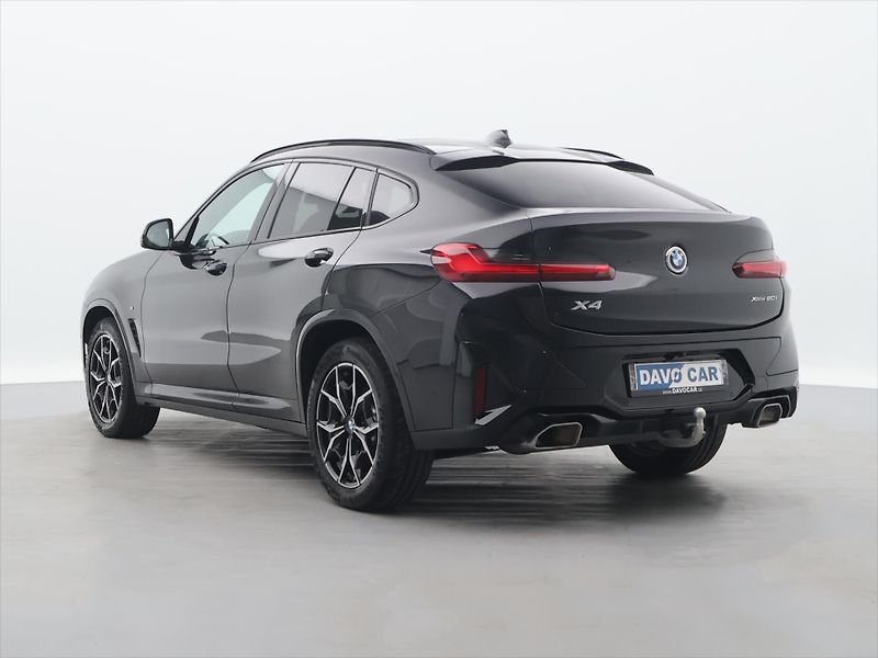 BMW X4 2,0 20i xD 135kW M-Paket Laser - fotka 5 z 41