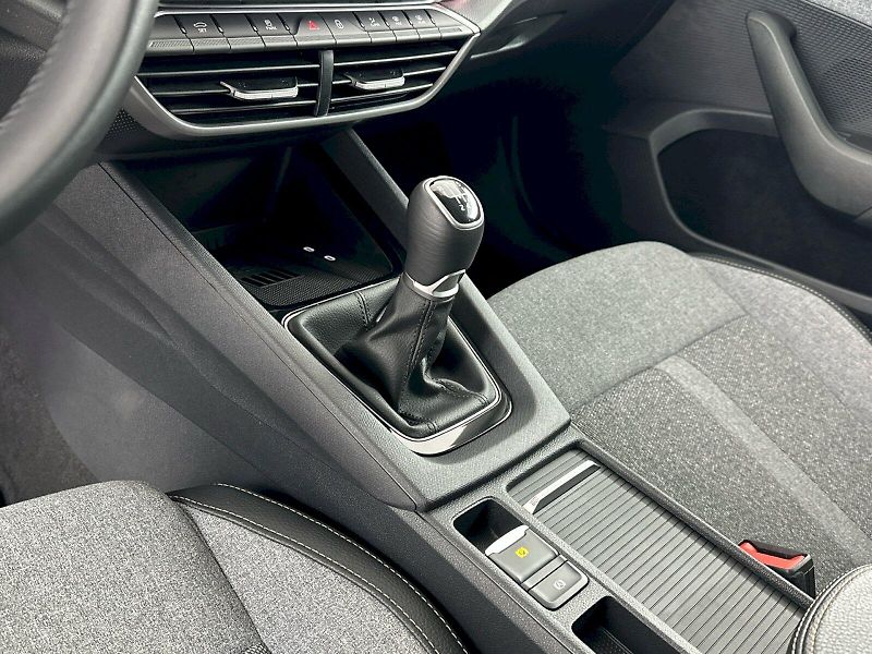 Škoda Octavia (2025) Combi 1.5TSI 110kW Top Selecti - fotka 23 z 30