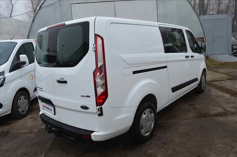 Ford Transit (2022) CUSTOM 2,0 D - fotka 4 z 18