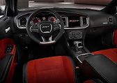 Dodge Charger SRT Hellcat.