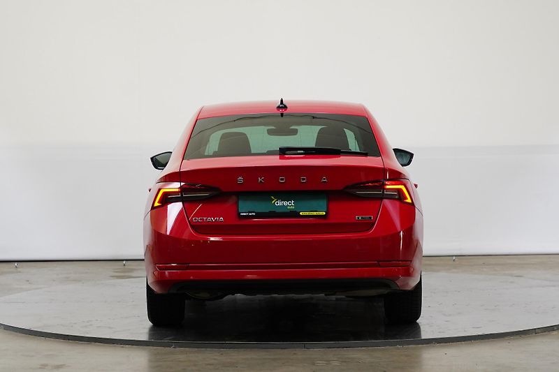 Škoda Octavia - fotka 6 z 25
