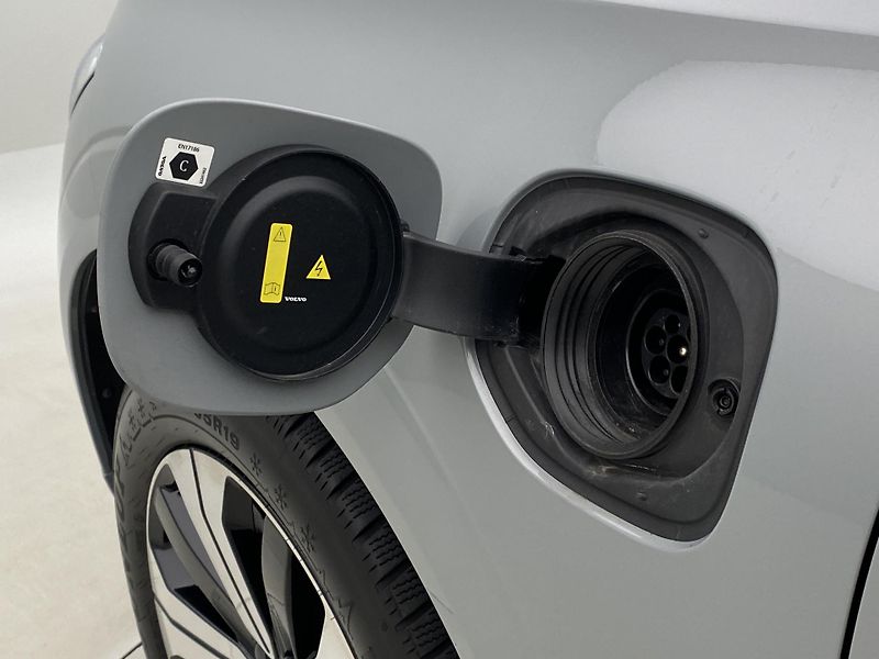 Volvo XC60 T6 AWD RECHARGE BRIGHT PLUS CZ - fotka 30 z 59