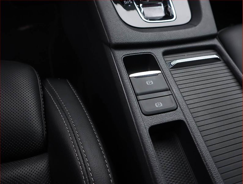 Škoda Octavia (2020) 2.0 TDI, Automat, Serv.kniha - fotka 22 z 25