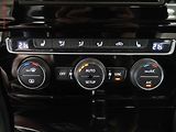 Volkswagen Golf (2014) 1.4 TSI, ČR, AC, výhřev sed. - náhled 16