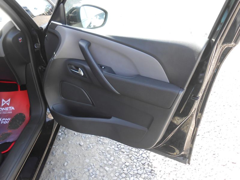 Citroën C4 SpaceTourer NAVI,Tažné, 49500KM!!! - fotka 15 z 34