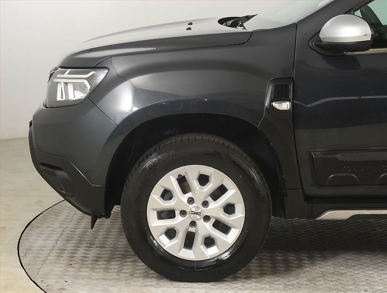 Dacia Duster (2024) Comfort 1.0 TCe, LPG, Tempomat - fotka 14 z 17