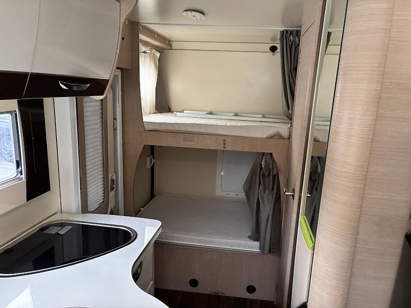 Eura Mobil Ostatní FORSTER A699 VB,7MÍST,2xKLIMA, - fotka 24 z 42
