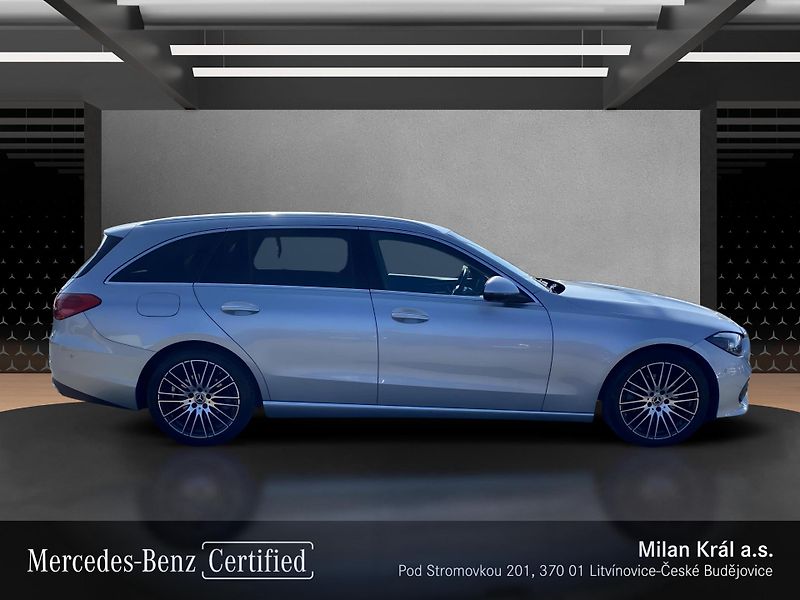 Mercedes-Benz Třídy C C 220 d 4MATIC kombi - fotka 6 z 26