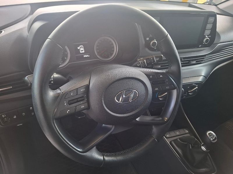 Hyundai i20 1.2i 62KW 2023 - fotka 11 z 14