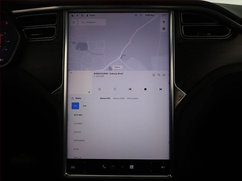 Tesla Model X (2016) 90D, SoH 84% - fotka 12 z 28