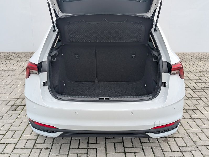 Škoda Scala (2025) 1,0 TSI / 85 kW DSG Top Select - fotka 11 z 29