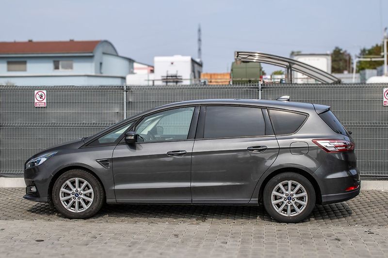 Ford S-MAX - fotka 7 z 24