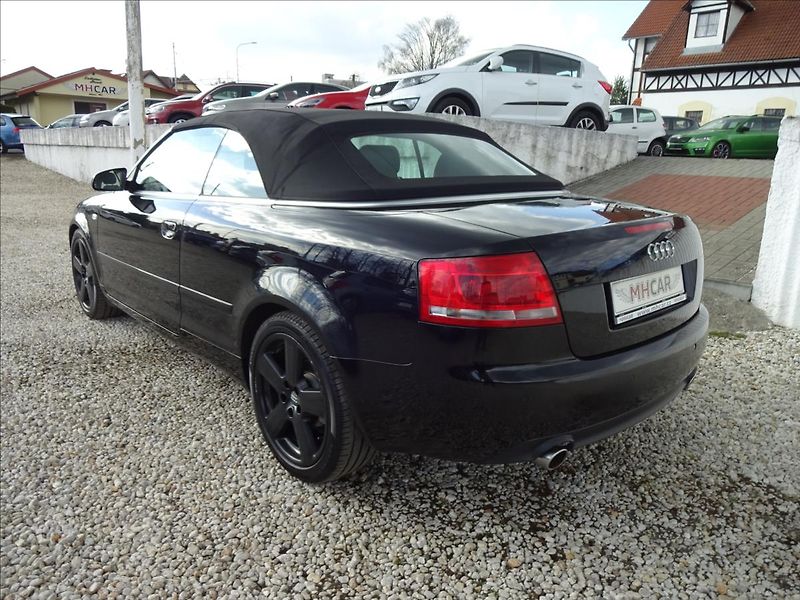 Audi A4 1,8 T CABRIO !AKČNÍ CENA! - fotka 7 z 51