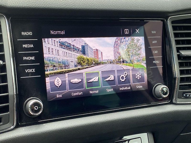 Škoda Kodiaq (2020) 2.0 TDI 4x4 DSG L&K - fotka 37 z 46