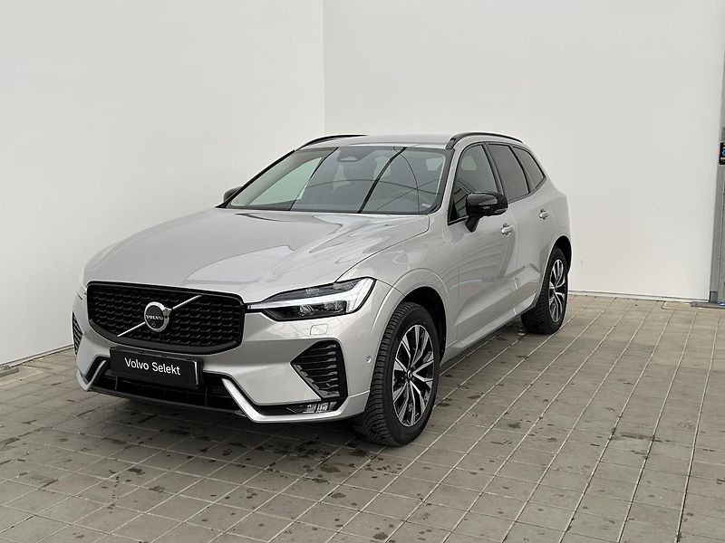 Volvo XC60 2.0 B4 4x4 PLUS  Black - fotografie inzerátu