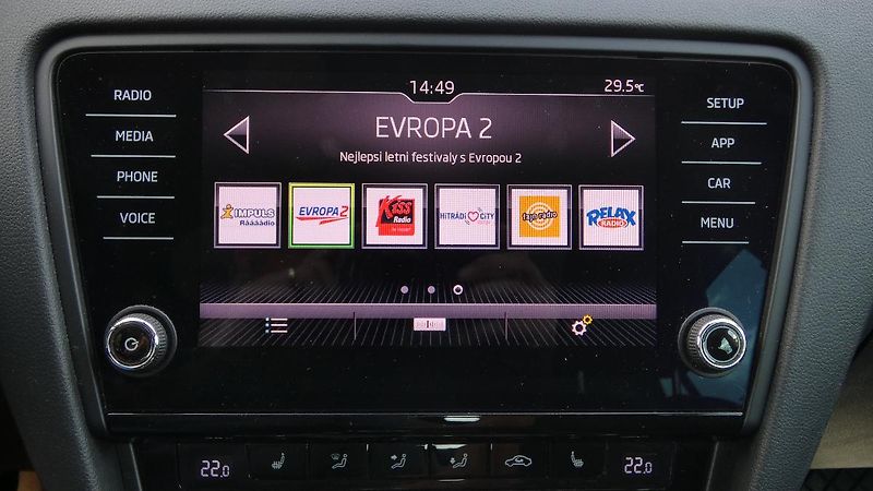 Škoda Octavia Combi 1,5 TSi  Ambition - fotka 14 z 24