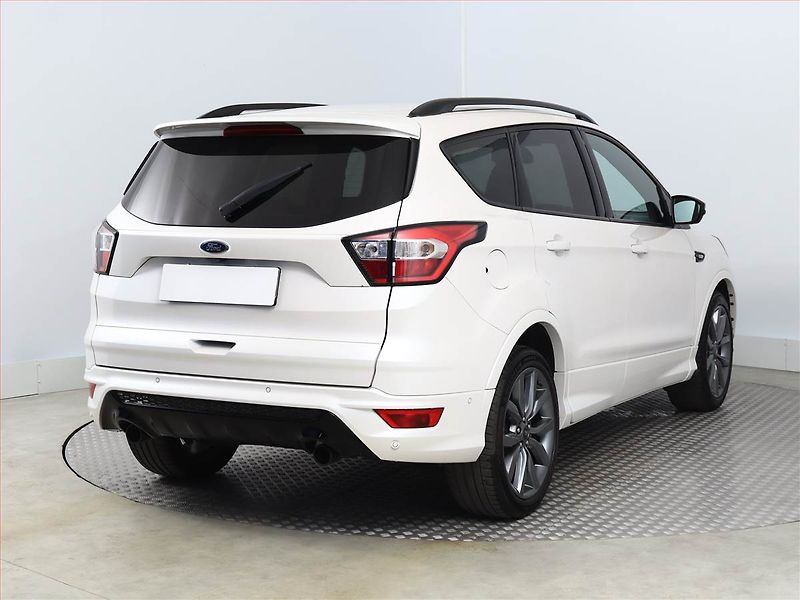 Ford Kuga (2019) ST-Line 2.0 TDCi, 4X4 - fotka 5 z 18