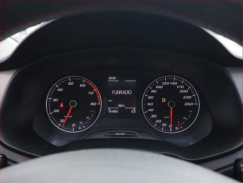 Seat Leon (2013) 1.4 TSI, Serv.kniha, Tempomat - fotka 11 z 18