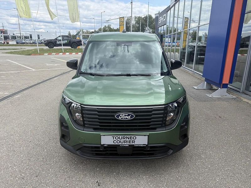 Ford Tourneo Courier (2026) Titanium, Tourneo, 1.0 EcoBoos - fotka 7 z 16