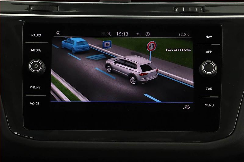 Volkswagen Tiguan (2022) Life 2.0 TDI - fotka 15 z 20