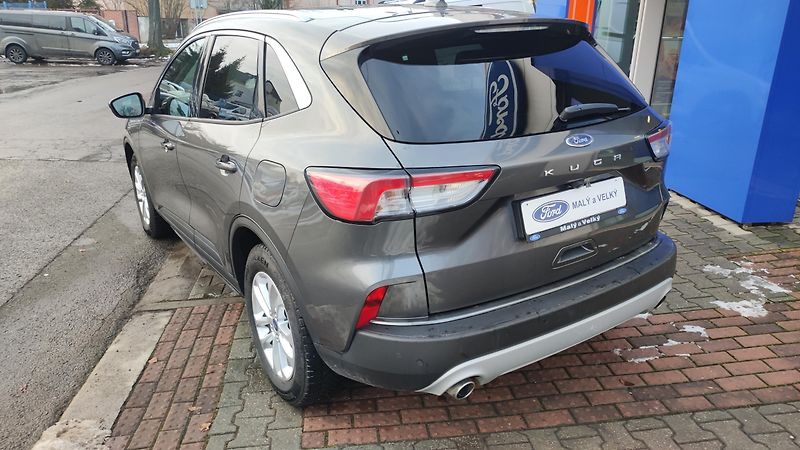 Ford Kuga (2022) 1,5 EBlue 88kWTitanium,Aut.8st - fotka 8 z 32