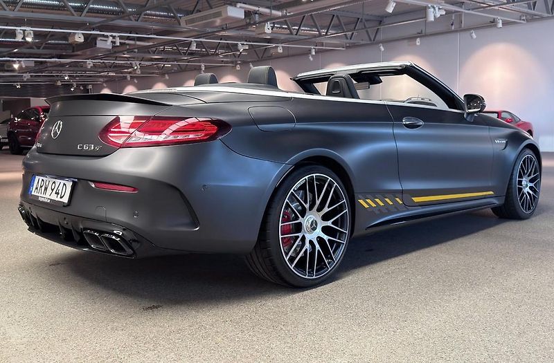 Mercedes-Benz Třídy C 63S AMG V8 Cab Final Edition - fotka 8 z 34