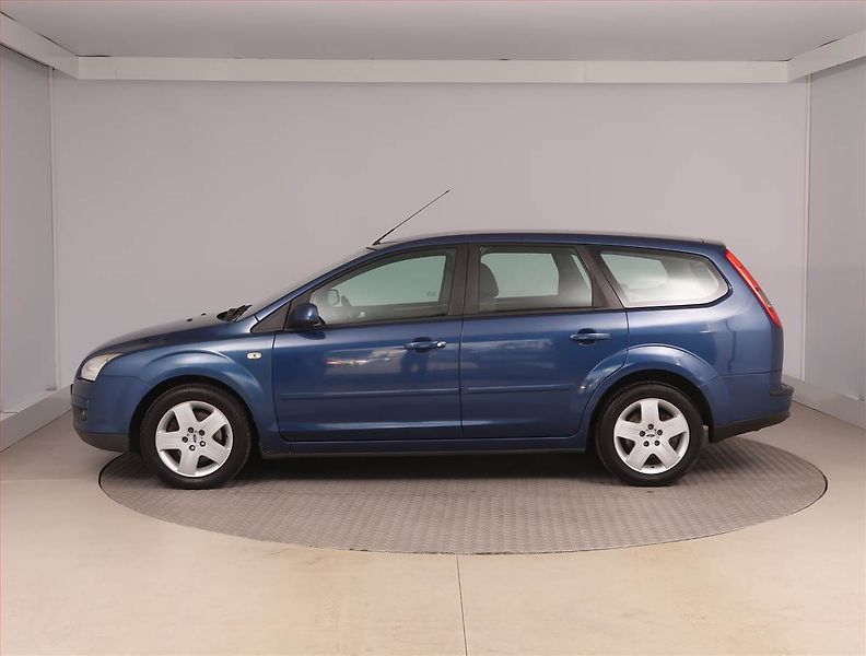 Ford Focus (2008) 1.8 TDCi, po STK, servisované - fotka 3 z 16