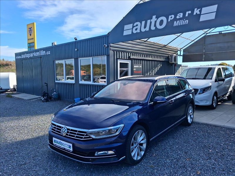 Volkswagen Passat 2,0 R Line, Matrix,TZ, 4x4,CZ - fotka 3 z 16