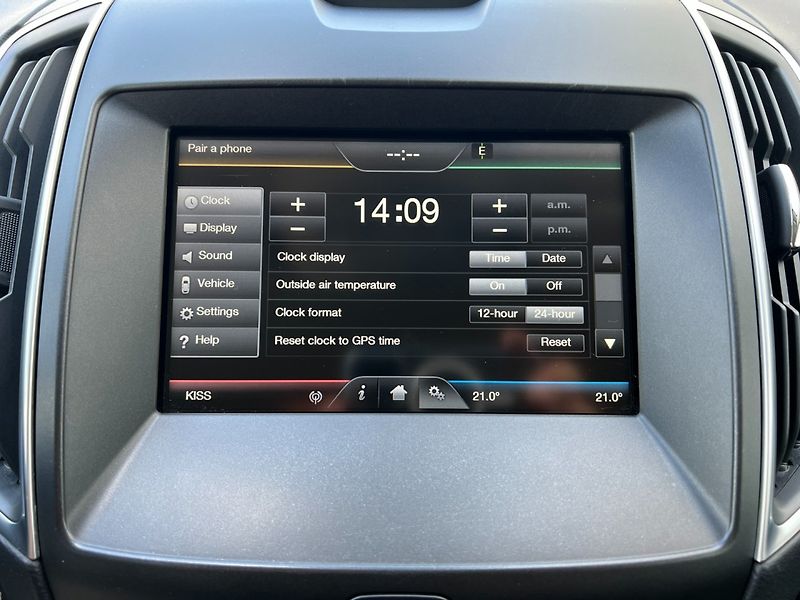 Ford S-MAX (2016) 2.0 TDCi 132kW Titanium manuál - fotka 25 z 34