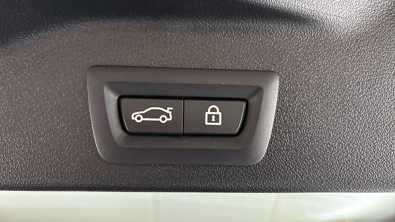 BMW X5 45e AUT xDrive - fotka 20 z 33
