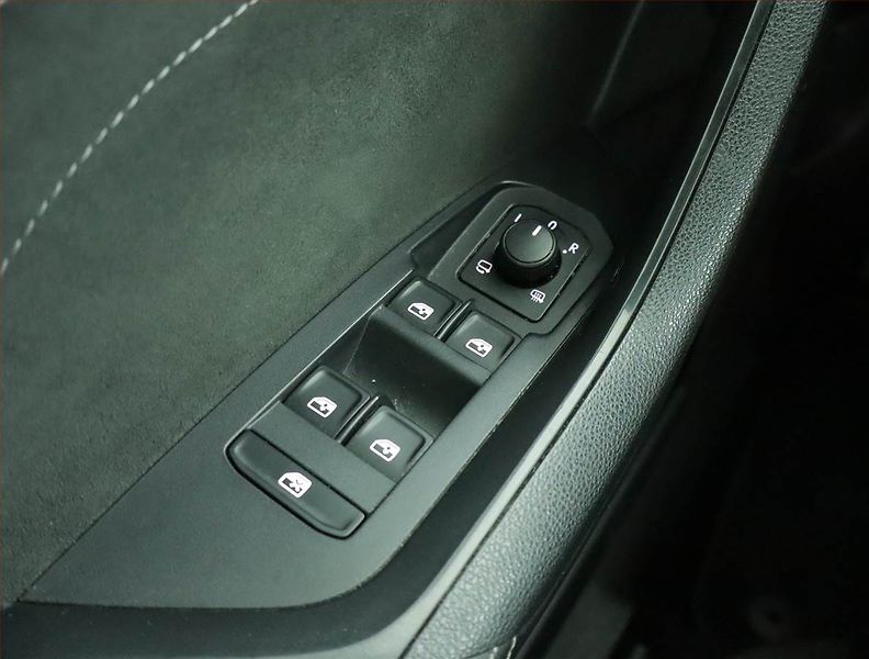 Škoda Kodiaq (2021) Sportline 1.5 TSI - fotka 18 z 19