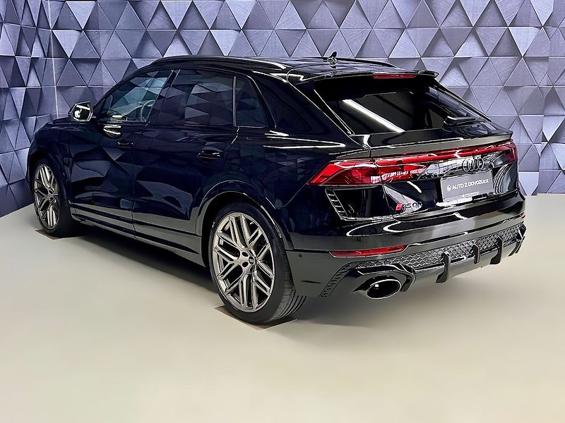 Audi RS Q8 QUATTRO, PERFORMANCE,B&O, PANO - fotka 4 z 39