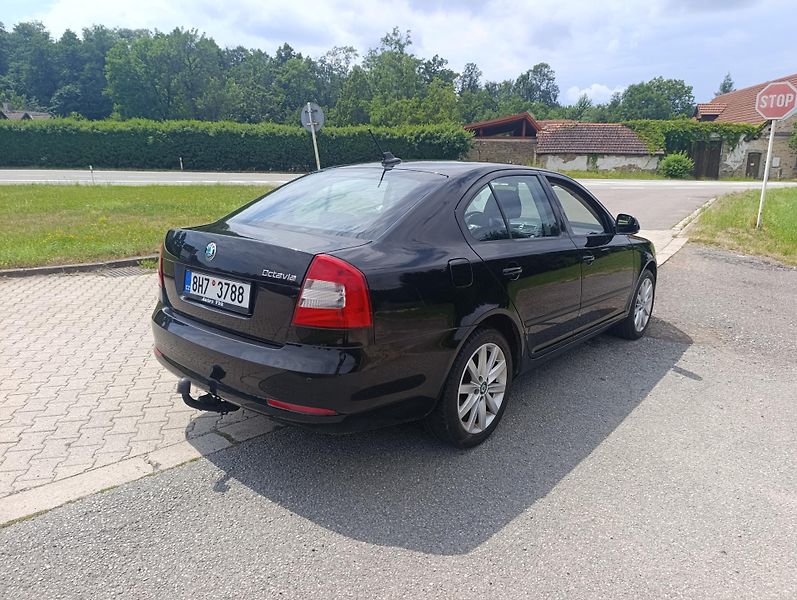 Škoda Octavia (2012) 1.2 TSi 77kw navi tažné 6-kval - fotka 8 z 21