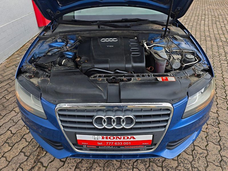 Audi A4 (2008) Avant 2.0 TDi Automat - fotka 8 z 37